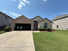 1913 Fountain Spray Dr in Wylie, TX - Building Photo