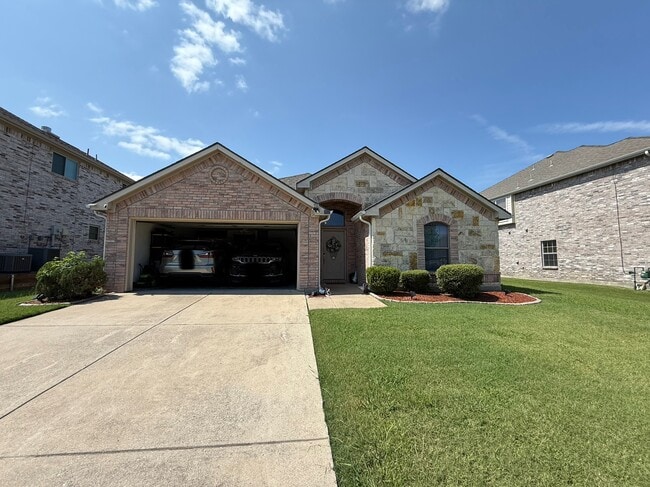 property at 1913 Fountain Spray Dr