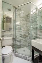15 W 103rd St in New York, NY - Building Photo - Building Photo