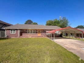 1306 S 41st St in Fort Smith, AR - Building Photo