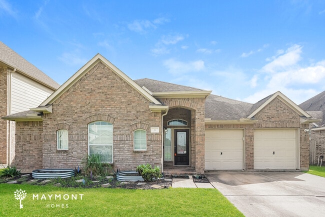property at 30 Terra Bella Dr