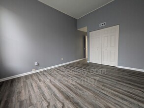 2012 Oregon Ave in St. Louis, MO - Building Photo - Building Photo