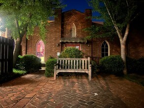 601 Boyd Mill Ave in Franklin, TN - Building Photo - Building Photo
