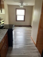989 Sunset Blvd in Mansfield, OH - Building Photo - Building Photo