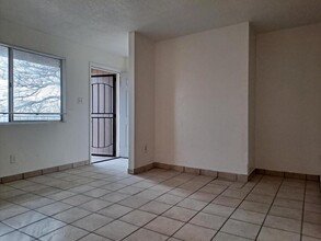 13515 Copper Ave NE in Albuquerque, NM - Building Photo - Building Photo