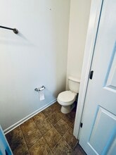 1528 Logan Patrick Ct in Gastonia, NC - Foto de edificio - Building Photo