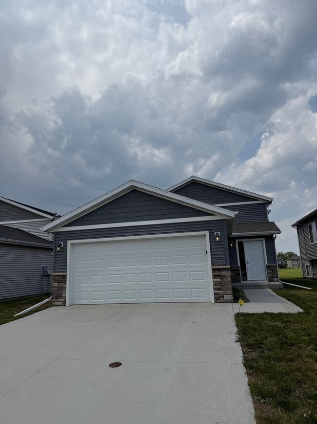 property at 3709 32nd St S