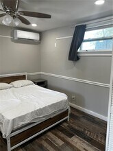 6837 SW 39th Terrace in Miami, FL - Building Photo - Building Photo