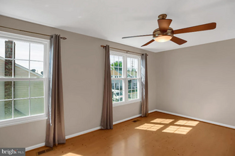 5737 Sunset View Ln in Frederick, MD - Building Photo - Building Photo