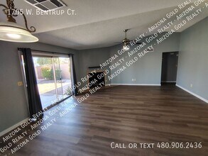 1705 W Bentrup Ct in Chandler, AZ - Building Photo - Building Photo
