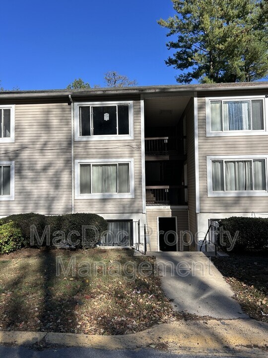 111 Berry St in Orange, VA - Building Photo