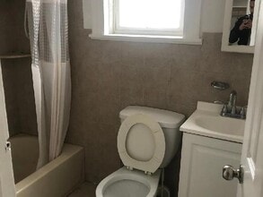 239 Ackerman Ave in Clifton, NJ - Building Photo - Building Photo