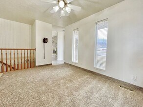 8282 S Harrison Cir in Midvale, UT - Building Photo - Building Photo