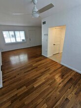 209 10th St, Unit 1 in Daytona Beach, FL - Building Photo - Building Photo