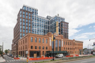 The Highland Apartments in Brooklyn, NY - Building Photo - Building Photo