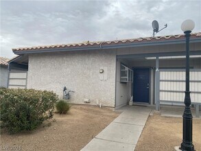259 N Lamb Blvd in Las Vegas, NV - Building Photo - Building Photo