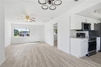 1130 Alabar Ln in Cape Coral, FL - Building Photo - Building Photo