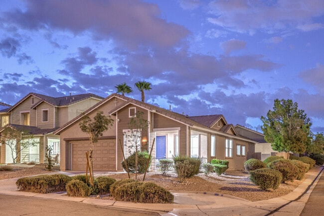 property at 10762 Flame Vine Ct