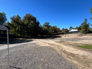 33135 Vino Way in Temecula, CA - Building Photo - Building Photo