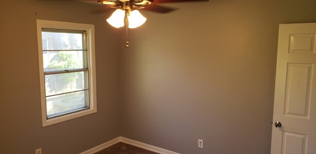 4108 Parkway Dr in Bossier City, LA - Foto de edificio - Building Photo