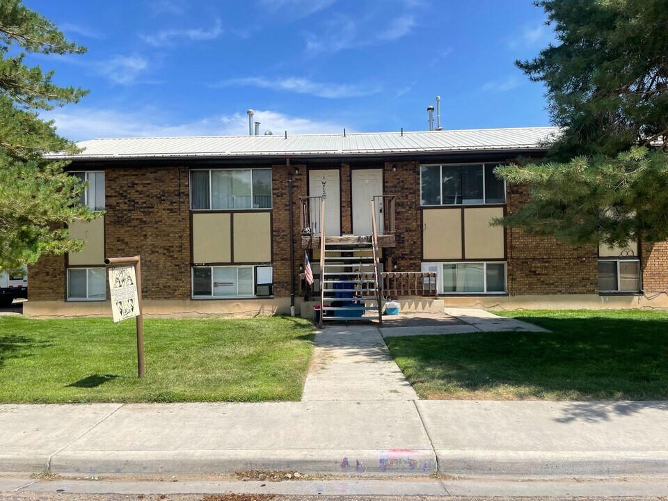 449 S 200 E in Vernal, UT - Building Photo