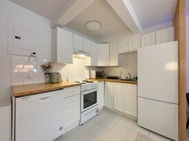 7320 Christophe-Colomb in Montréal, QC - Building Photo