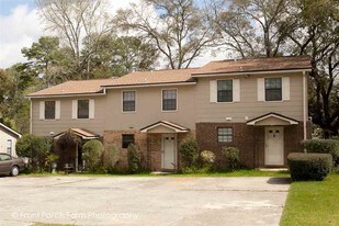 3756 Donovan Dr in Tallahassee, FL - Building Photo