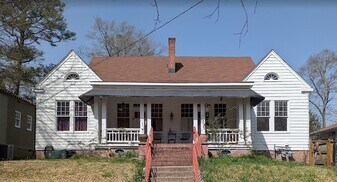 806 Belhaven St, Unit A in Jackson, MS - Building Photo