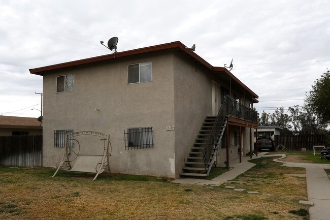 Clover Elm Apartments in Moreno Valley, CA - Building Photo - Building Photo