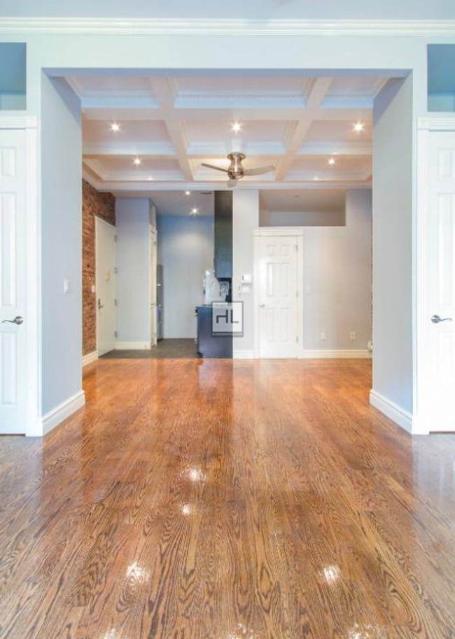 W 14TH ST., Unit 5B in New York, NY - Building Photo - Building Photo