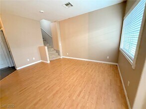 924 Nevada Sky St in Las Vegas, NV - Building Photo - Building Photo