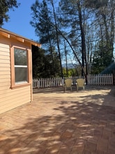 5381 Mariquita Ave in Atascadero, CA - Foto de edificio - Building Photo