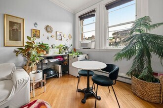 165 Beacon St in Boston, MA - Building Photo - Building Photo