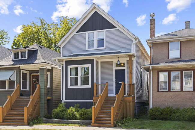 1115 Circle Ave in Forest Park, IL - Foto de edificio - Building Photo