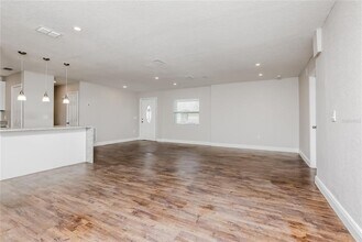 5709 Ridgeway Dr in Orlando, FL - Building Photo - Building Photo