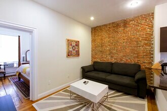 237 Northampton St, Unit 1 in Boston, MA - Building Photo - Building Photo