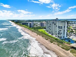 10680 S Ocean Dr in Jensen Beach, FL - Building Photo - Building Photo