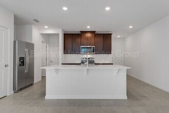 1122 Bradford Pk Dr in Ormond Beach, FL - Building Photo - Building Photo