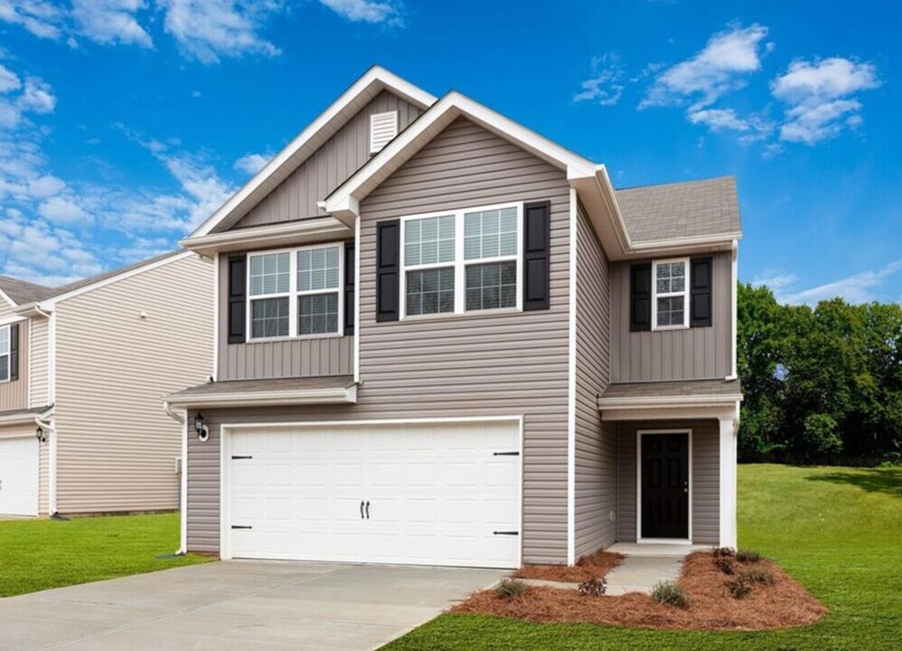 4725 Hazelburn Dr in Greensboro, NC - Building Photo