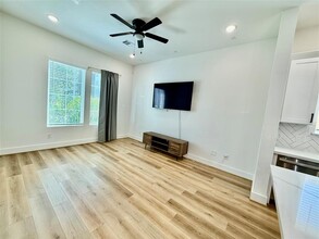 3613 Rosalie St in Houston, TX - Building Photo - Building Photo