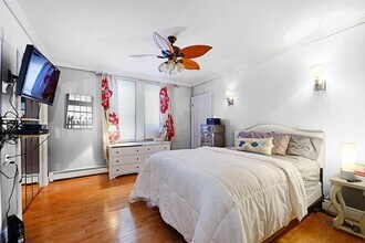 2787 John F. Kennedy Blvd in Jersey City, NJ - Building Photo - Building Photo