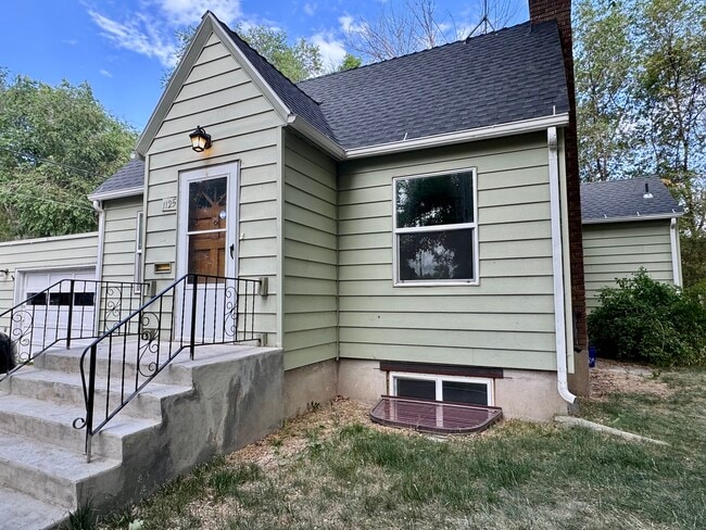 1125 E Benton St in Pocatello, ID - Building Photo - Building Photo