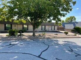 4715 Ranch View Rd in Fort Worth, TX - Building Photo