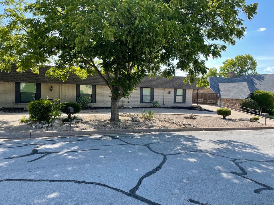 4715 Ranch View Rd in Fort Worth, TX - Building Photo