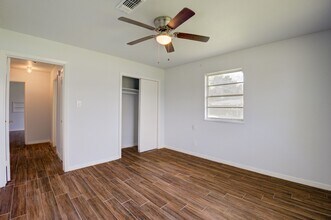 3419 Avenue B in Nederland, TX - Building Photo - Building Photo