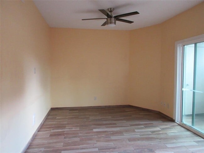 2300 Augusta Dr photo'