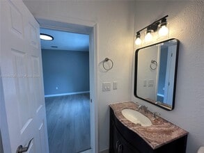 1436 SW 21st St, Unit 1 in Miami, FL - Building Photo - Building Photo
