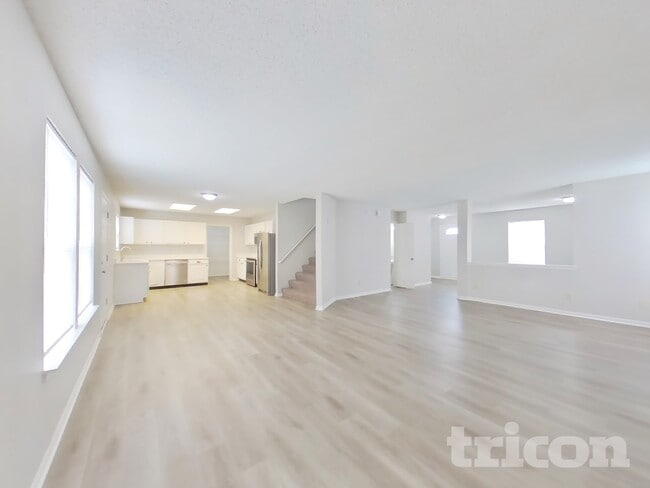 7589 Wheatgrass Ln in Noblesville, IN - Foto de edificio - Building Photo