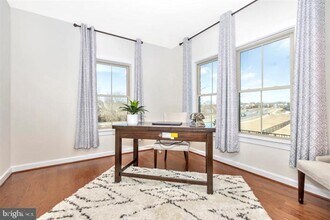 9112 Kenway Ln in Frederick, MD - Building Photo - Building Photo