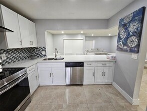 2225 NW 45th Ave in Coconut Creek, FL - Building Photo - Building Photo